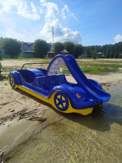 Катамаран в виде авто (машинки) Lake Walk s3 б/у