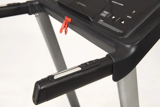 Бігова доріжка Toorx Treadmill Motion Plus