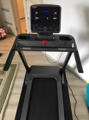 АКЦИЯ! Беговая дорожка FitLogic ET1802A