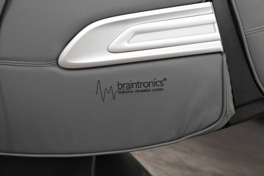 Массажное кресло AlphaSonic II +Braintronics коричневый